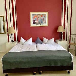 Dreibettzimmer
